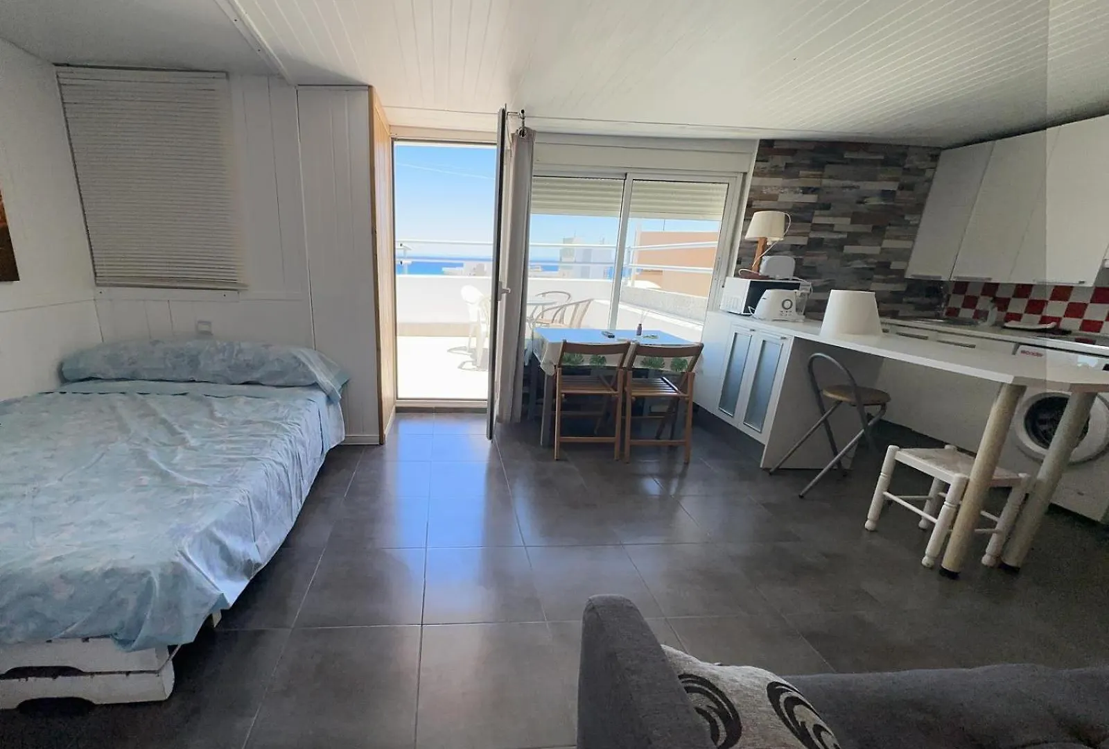 Appartement Estudio Atico En Urbanizacion Roquetas De Mar Espagne